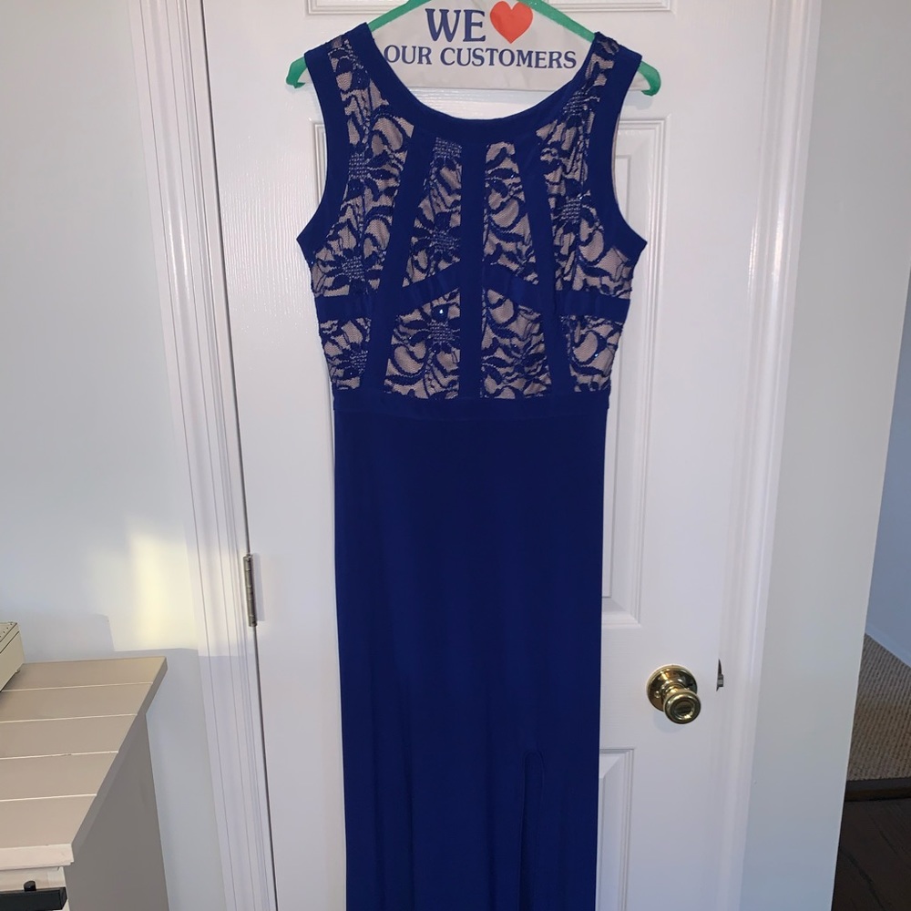 Morgan & Co. full length blue and gold prom dress.